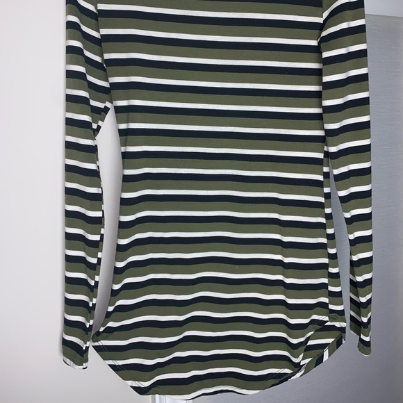 Long Sleeve Shirt - Picture 2 of 3